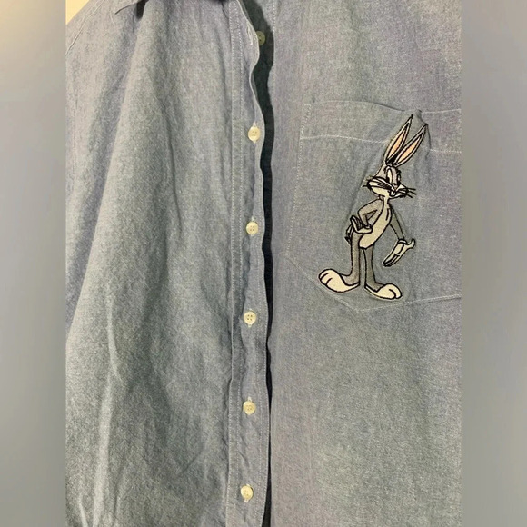 VTG Looney Tunes Women’s Button Up Denim Shirt size Small Bugs Bunny Embroidered - Picture 9 of 16